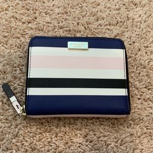 ♠️Kate Spade 1-Zip Bifold Wallet♠️